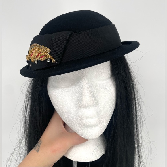 Vintage MCM Black Fur Felt Bowler Hat With Gold Appliqué & Rhinestones - Picture 7 of 14